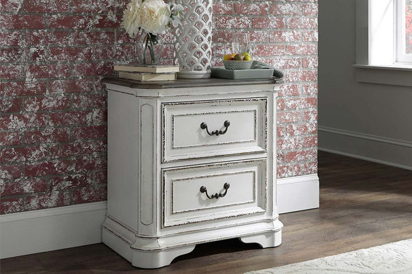 Canterbury Queen Or King Wood Panel Bed "Create Your Own Bedroom" Collection