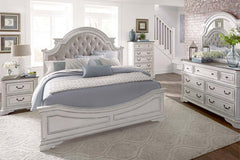 Canterbury Queen Or King Upholstered Tufted Bed 