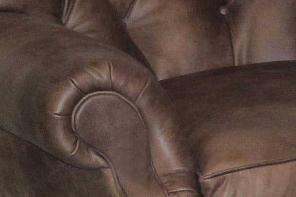 Thurman British Gentleman's Deep Tufted Leather Club Chair