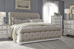 Adair Queen Or King Tufted Chenille Sleigh Bed 